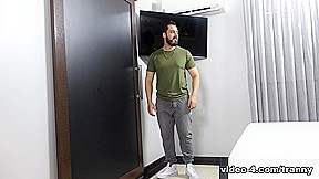 Ana Carolline in Threeway Trans Fisting-Fun – DreamTranny