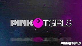 A refreshing bath – Pinko TGirls